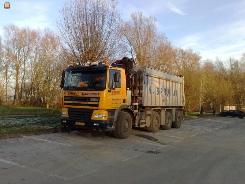art-44315200-800x600-kippervrachtauto-ginaf-m4243-containerwagens-8x4